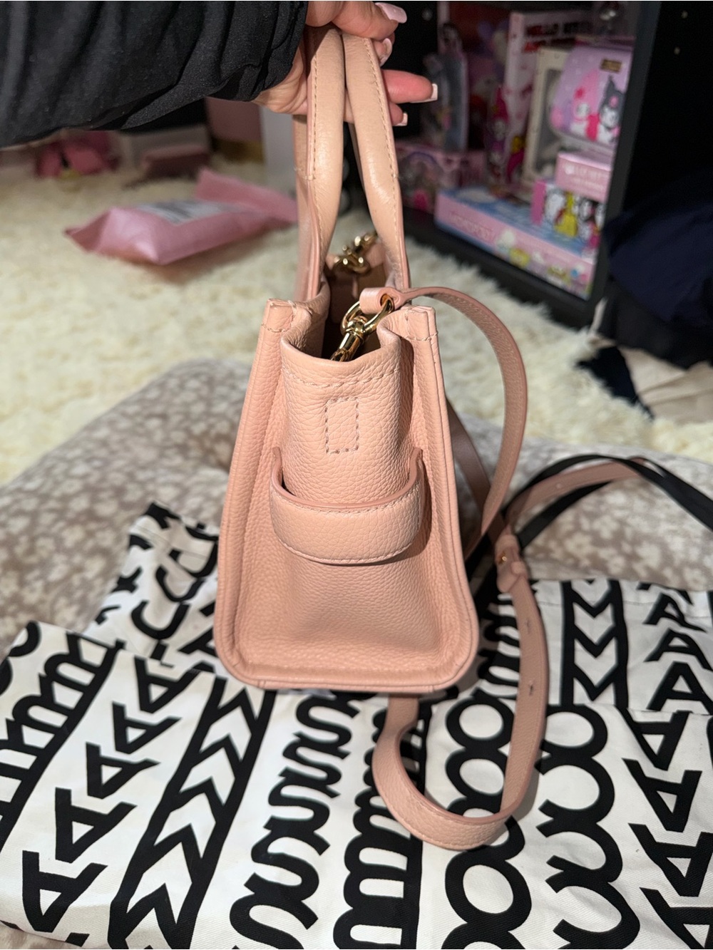 Marc Jacobs Pink The Tote Bag - Leather Tote - Picture 6 of 8